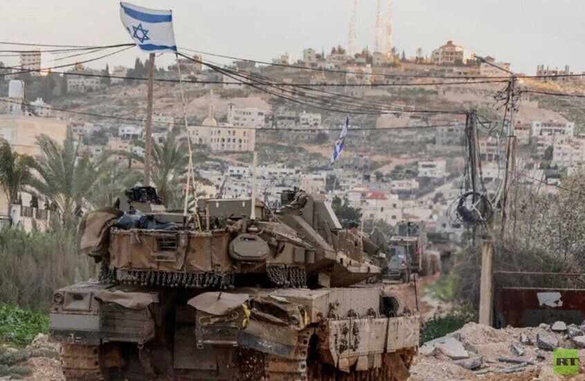 تحصينات إسرائيلية جديدة في تل أحمر بالقنيطرة ورفع العلم على قمته