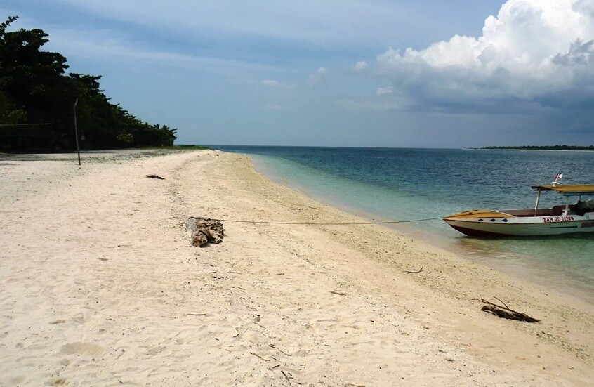 بين رماح المغرب وسهام الفلبين!