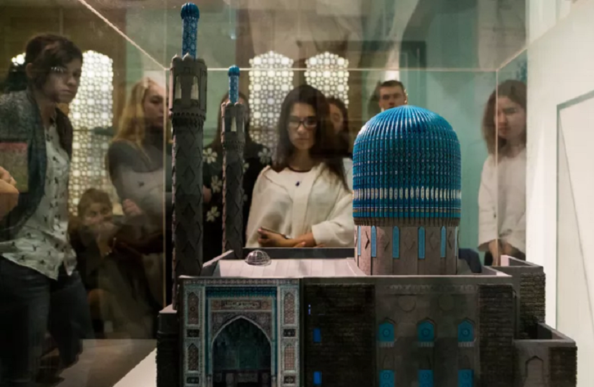 معروضات نادرة في متحف تاريخ الأديان ببطرسبورغ