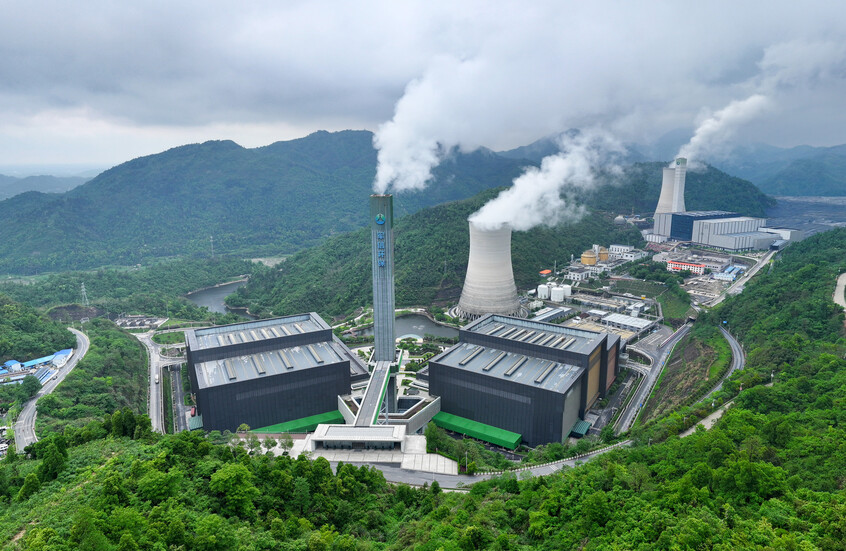 رئيسة وزراء اليابان تعارض خفض استهلاك الطاقة في ظل أزمة هرمز