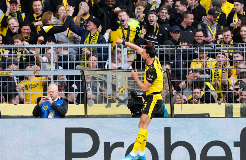 بنسبعيني يعادل إنجاز بلفوضيل كأفضل هداف جزائري في تاريخ "البوندسليغا"