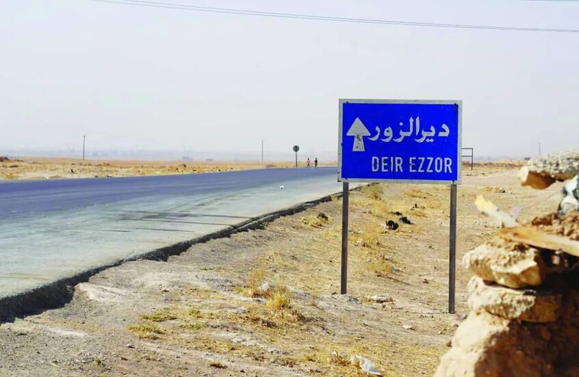 سوريا.. "داعش" يستهدف منزلا ومحلا للصرافة في دير الزور عقب رفض أصحابهما دفع "الزكاة"