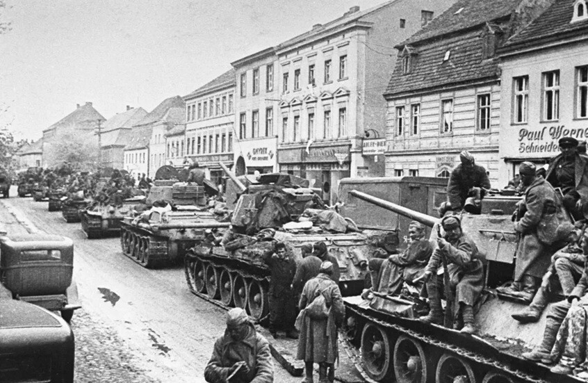 اقتحام "الرايخستاغ" وسقوط برلين