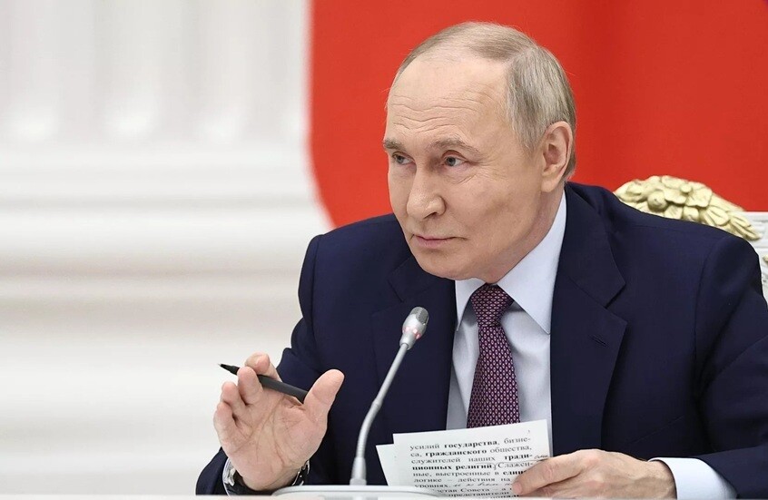 بوتين: أوكرانيا تعرقل الانتخابات الروسية وتعطل انتخاباتها هي تحت مظلة "الأحكام العرفية"