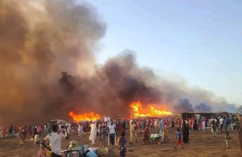 مصرع 5 أطفال وامرأتين في حريق بمخيم للنازحين في دارفور
