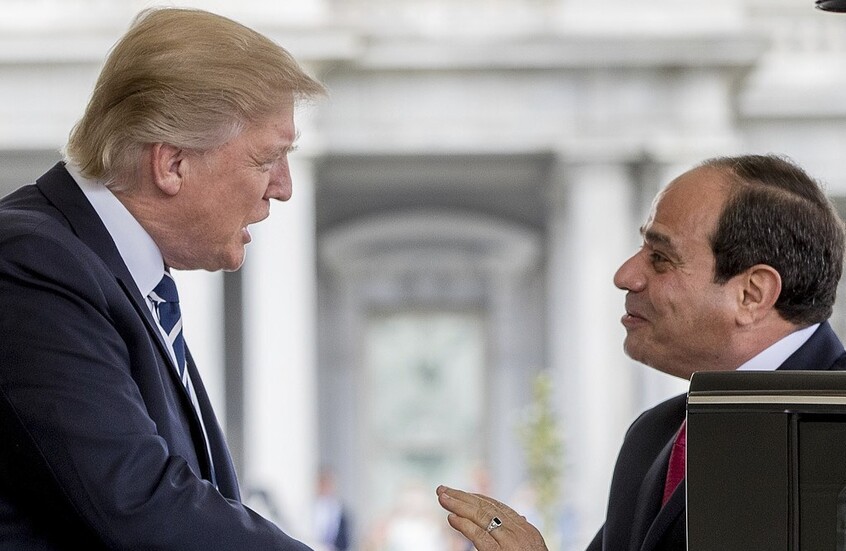 "ترامب حاول السيطرة على قناة السويس".. مصطفى الفقي يكشف جانب من شخصية الرئيس الأمريكي