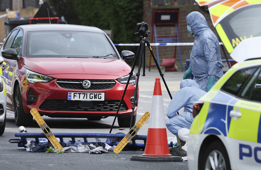 بريطانيا.. توصيف عملية طعن يهوديين اثنين على أنه "حادث إرهابي"