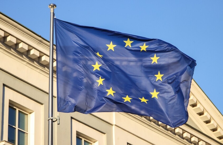 "بوليتيكو": الاتحاد الأوروبي يجهل احتياطياته من الوقود