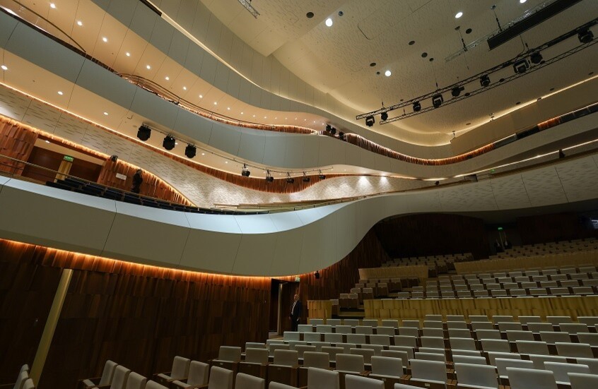 بمناسبة يوم النصر.. الأوركسترا الوطنية الروسية تحيي حفلا في "زاريادي"