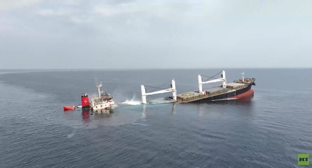 احتجز في يوليو الماضي.. الحوثيون في اليمن يعلنون مغادرة بحار روسي العاصمة صنعاء