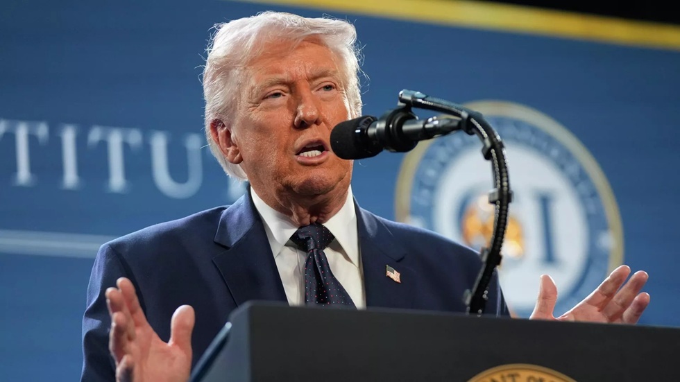 خبيرة: سلوك ترامب خلال خطابه عن إيران يعكس "مرونة استراتيجية" خلف الكواليس