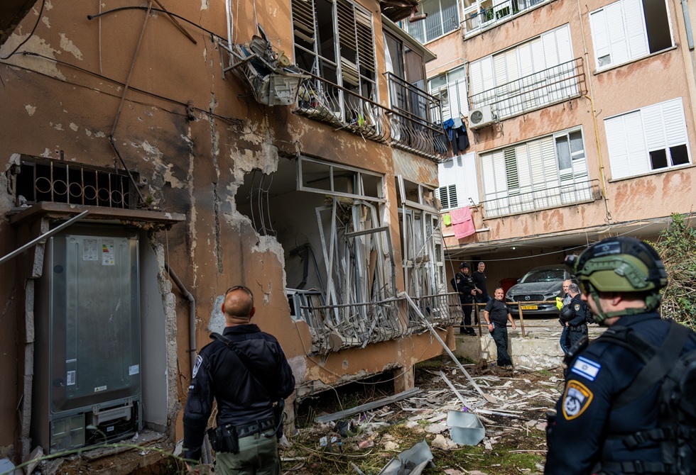 الصحة الإسرائيلية: 6833 مصابا منذ بدء عملية "زئير الأسد"