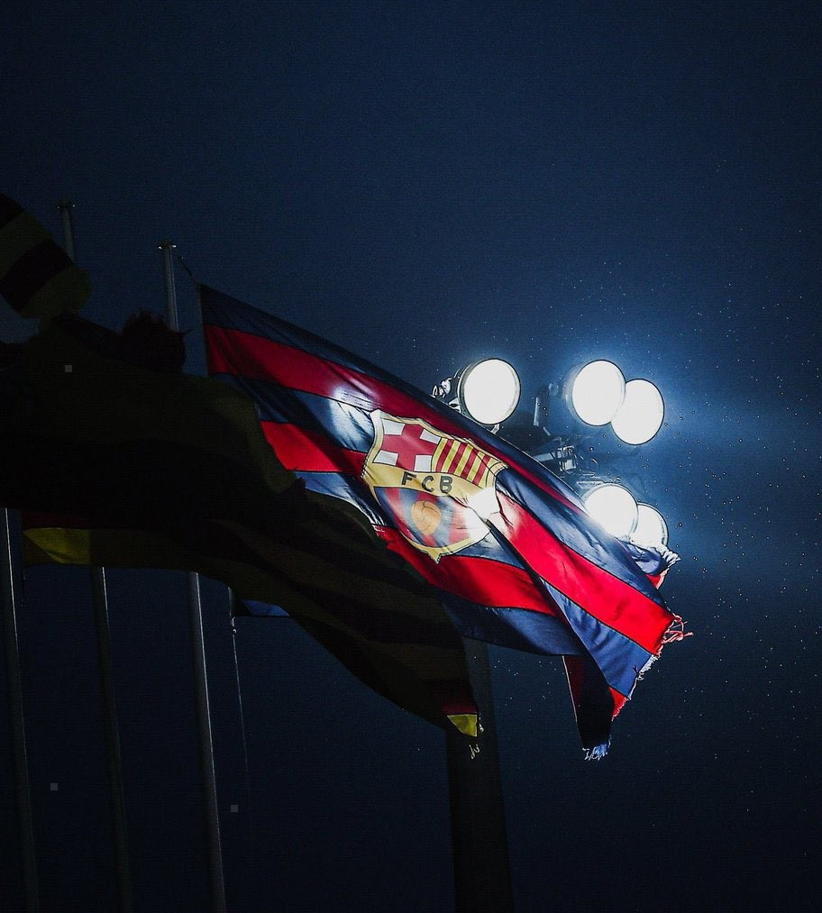 باريس سان جيرمان يقدم عرضا ضخما لضم نجم من برشلونة