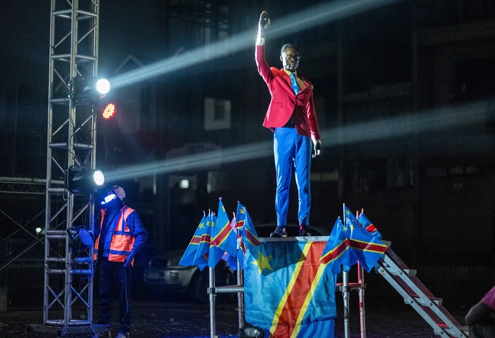 طلب رسمي من لاعبي الكونغو لرئيس الجمهورية بشأن المشجع الشهير "لومومبا".. فيديو