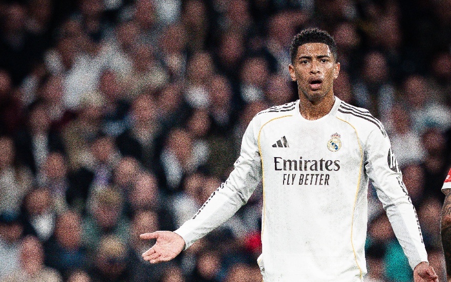 مشهد غريب في برنابيو يثير السخرية خلال مباراة ريال مدريد وبايرن