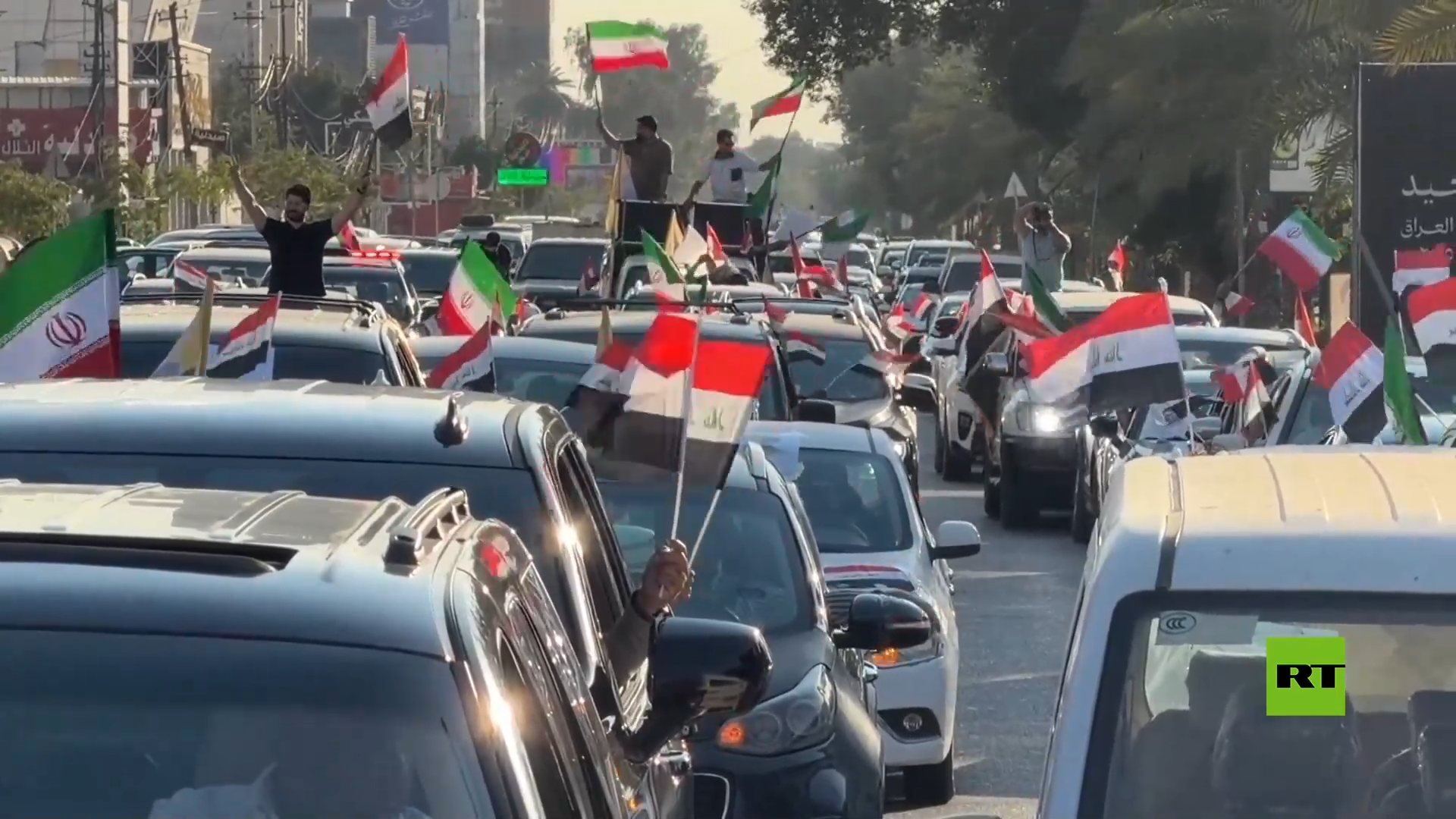 مواكب السيارات تجوب شوارع بغداد احتفالا بانتصار إيران في الحرب مع الولايات المتحدة وإسرائيل