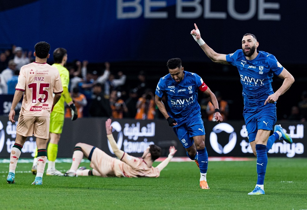 بنزيما يعادل أحد أرقام رونالدو في الدوري السعودي