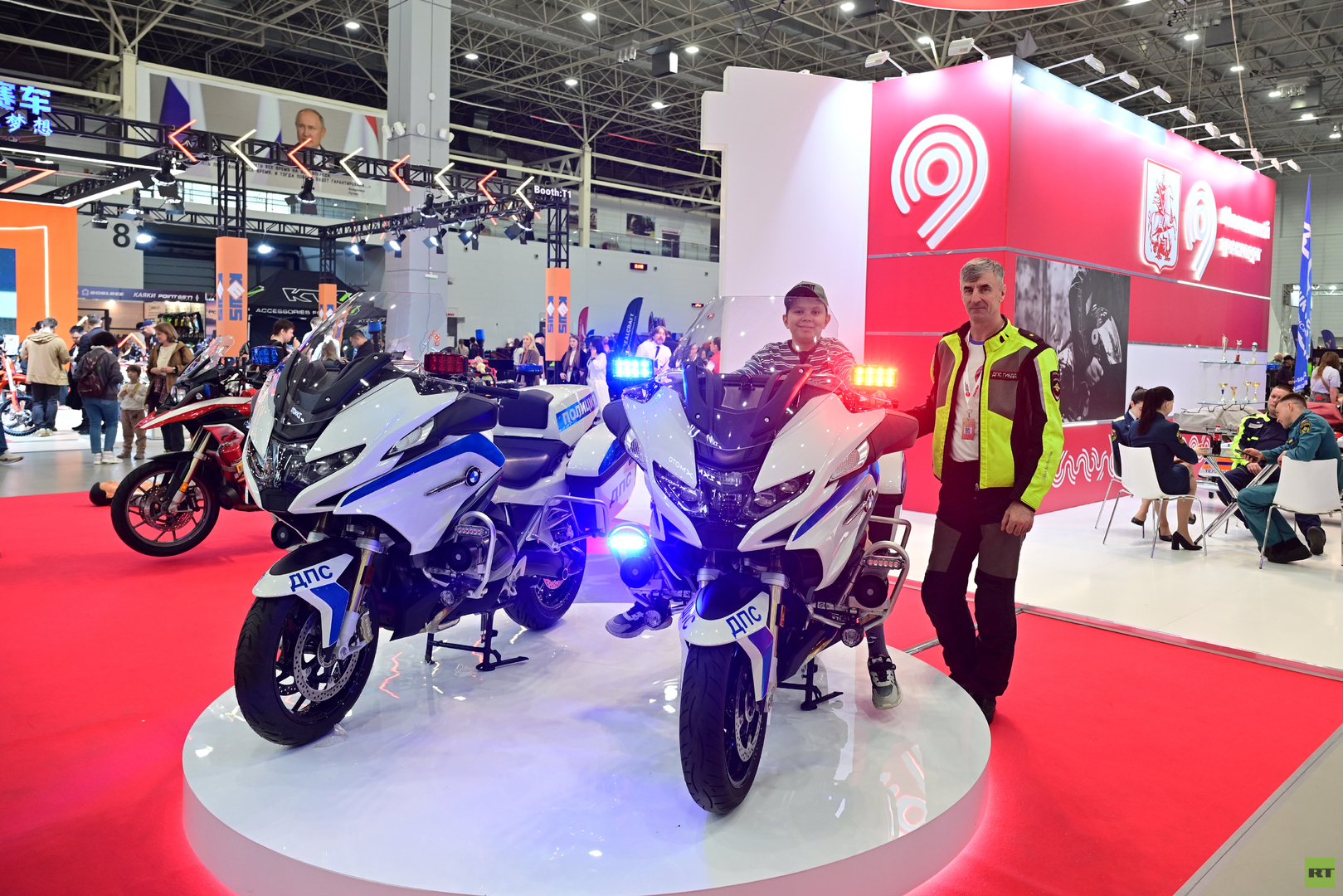 مشاركة قياسية تتجاوز 100 ألف زائر في معرض "موتوفيسنا 2026" بموسكو