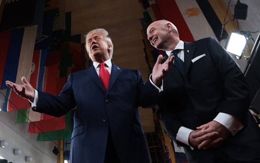 ترامب يدخل على خط كرة القدم النسائية بسبب المتحولات جنسيا