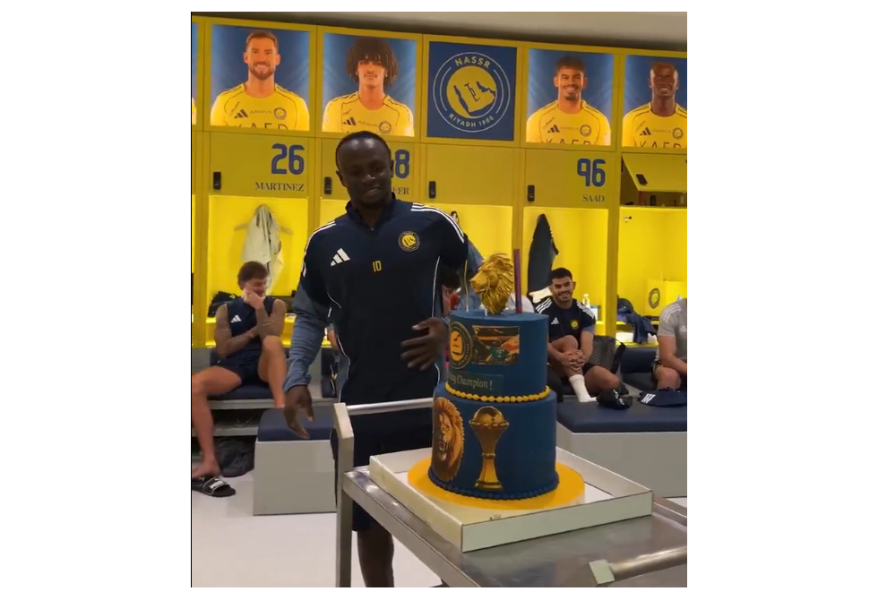 فيديو مستفز للمغرب.. بكعكة "كأس إفريقيا" النصر يحتفل بعيد ميلاد ماني بحضور رونالدو وزملائه