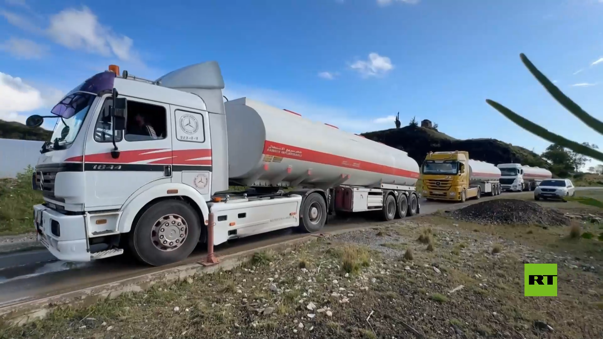 مئات الصهاريج المحملة بالفيول العراقي تصل إلى الساحل السوري