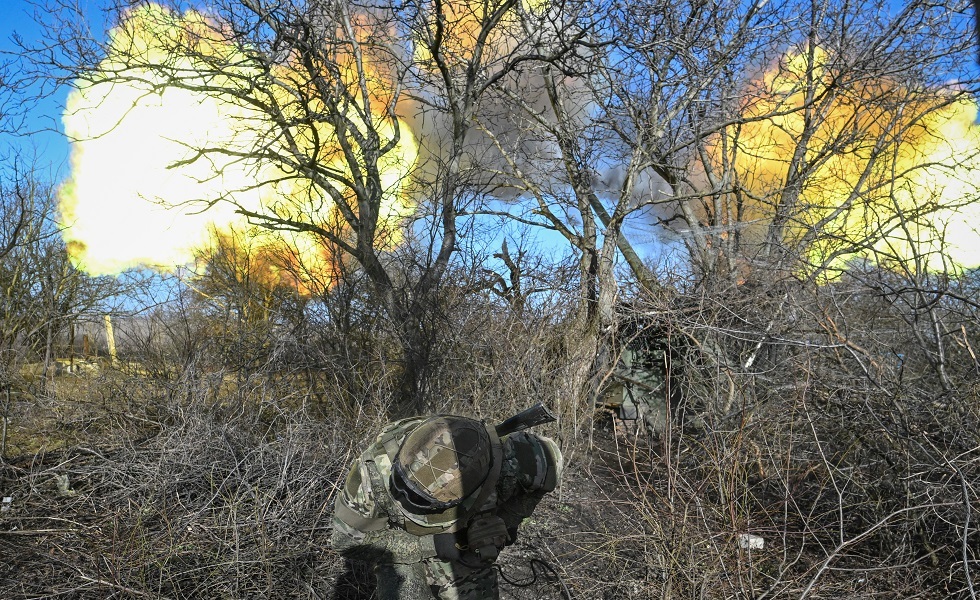 مصدر عسكري: قوات كييف تستنزف احتياطياتها البشرية لسد الثغرات في جبهة سومي