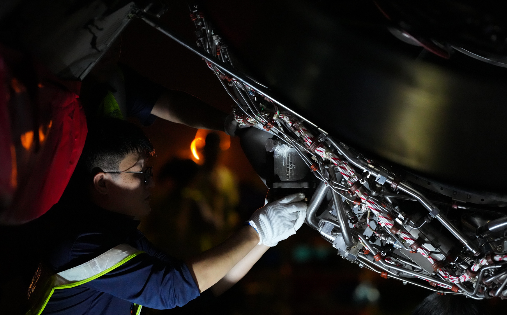 60 طائرة ركاب في إيران أصبحت خارج الخدمة