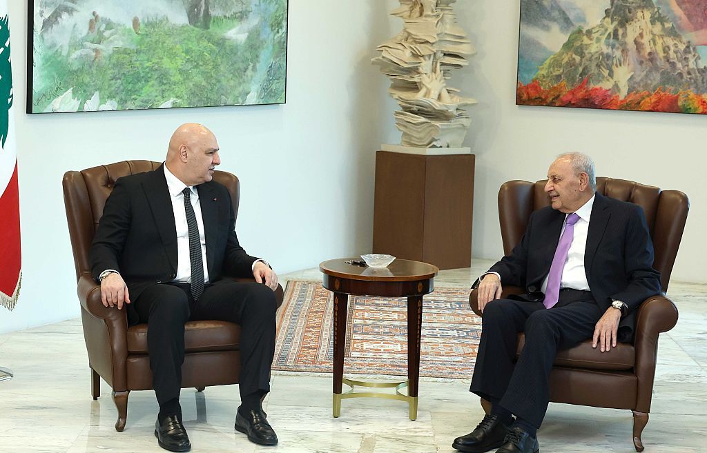 "الديار" عن بري: إذا كان رئيس الجمهورية قادرا على تأمين وقف النار "الاتكال على الله"