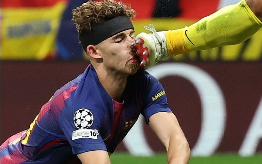 لقطة مروعة في دوري الأبطال.. هل حرم برشلونة من حقه؟