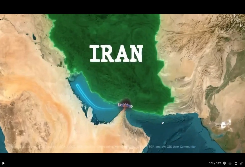 ناقلة نفط إيرانية عملاقة تتحدى الحصار الأمريكي على مضيق هرمز