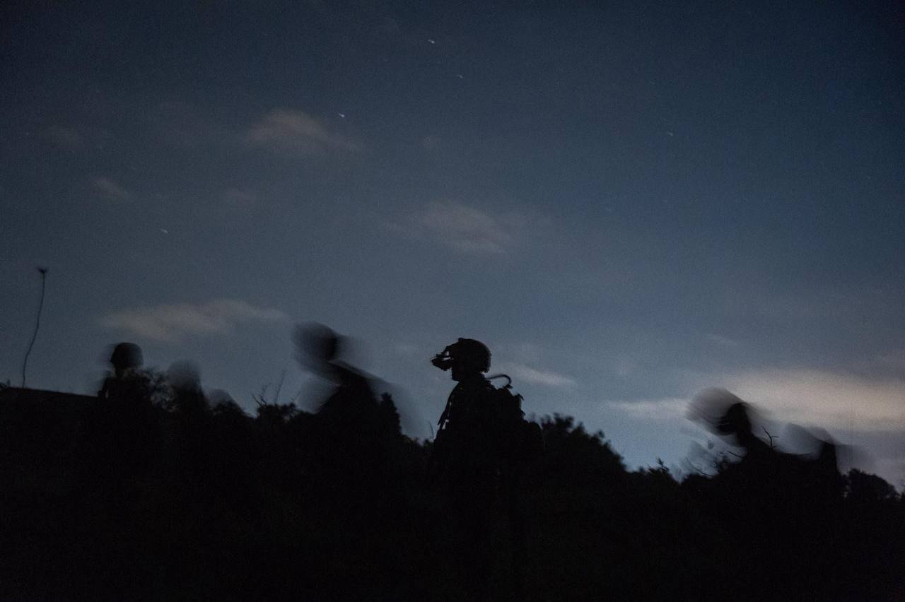 الجيش الإسرائيلي يعلن العثور على مخزن أسلحة تحت الأرض جنوب لبنان (فيديو)