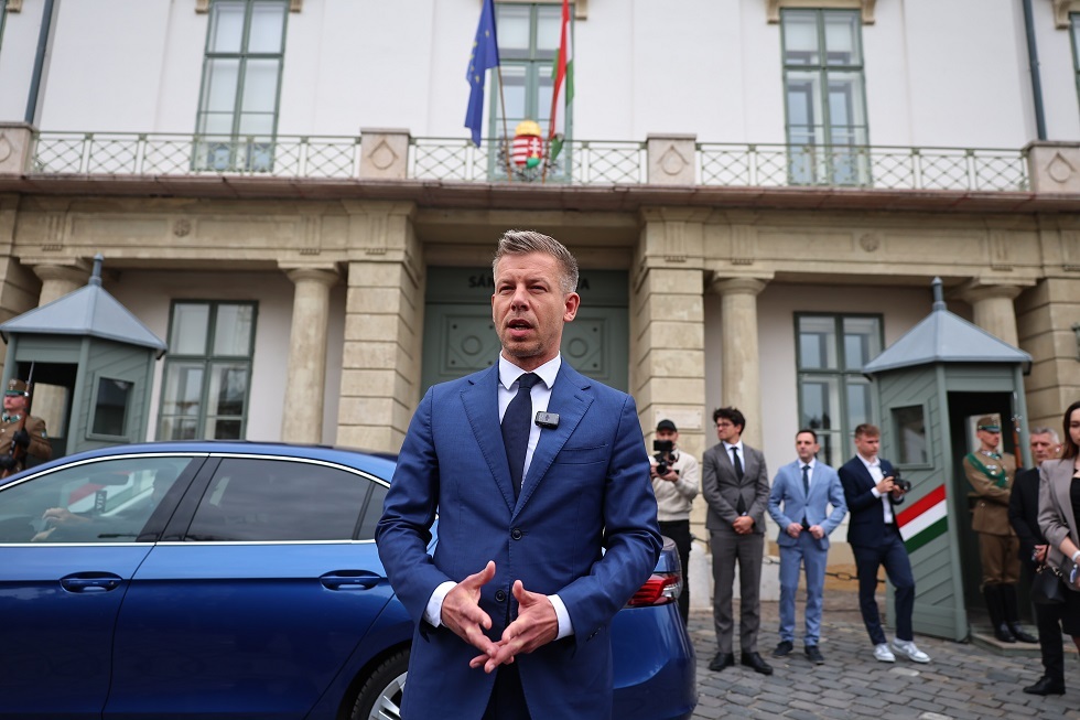 رئيس الوزراء الهنغاري الجديد يعلن رفض بلاده لأي اتفاق مع الاتحاد الأوروبي حول ملف الهجرة