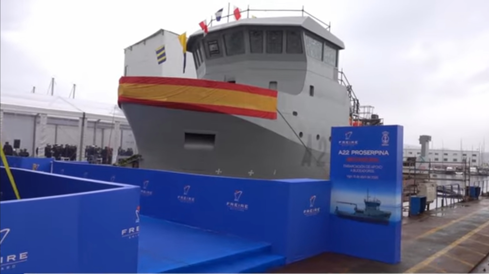 إسبانيا تنزل إلى المياه سفينة جديدة لدعم الغواصين