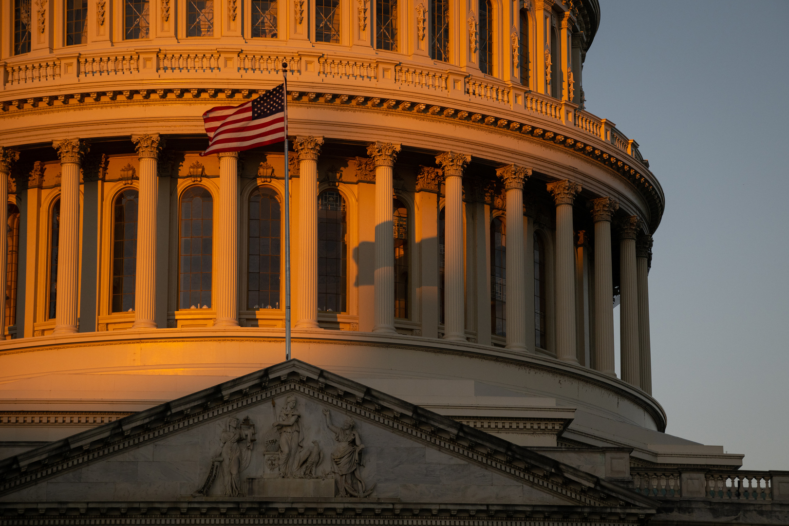 تصدع العلاقة الاستراتيجية.. ديمقراطيو الكونغرس يعلنون تمردهم على دعم إسرائيل