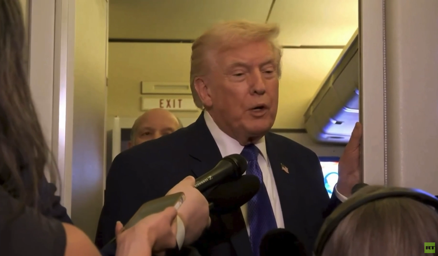 مهددا باستئناف الهجمات.. ترامب: سنستحوذ على اليورانيوم الإيراني