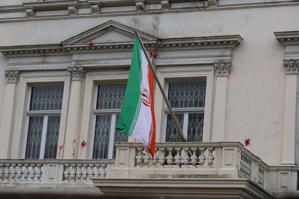 "سي بي إس نيوز": برنامج إيران الصاروخي ودعم طهران لحلفائها الإقليميين لا يناقشان حاليا