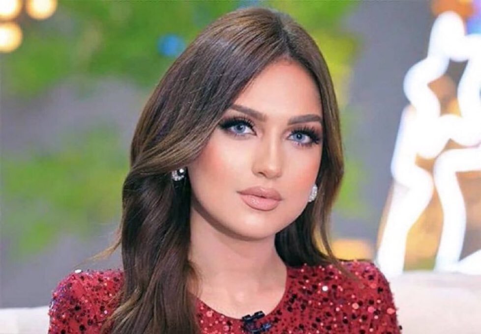 الزمالك يشكو المذيعة ياسمين عز للمجلس الأعلى للإعلام المصري (فيديو)