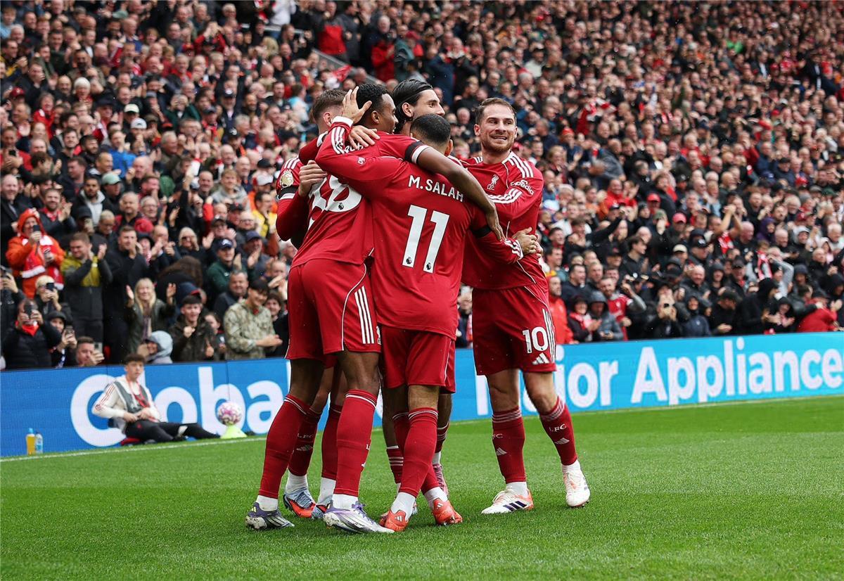 "رحيل محمد صلاح سيحدث تغييرا".. سلوت يوضح أسباب انتكاسة ليفربول هذا الموسم