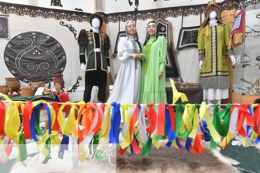 تحت راية وحدة الشعوب.. ياقوتيا تخصص مهرجانها الصيفي "يساخ" للاحتفاء بالهوية الوطنية