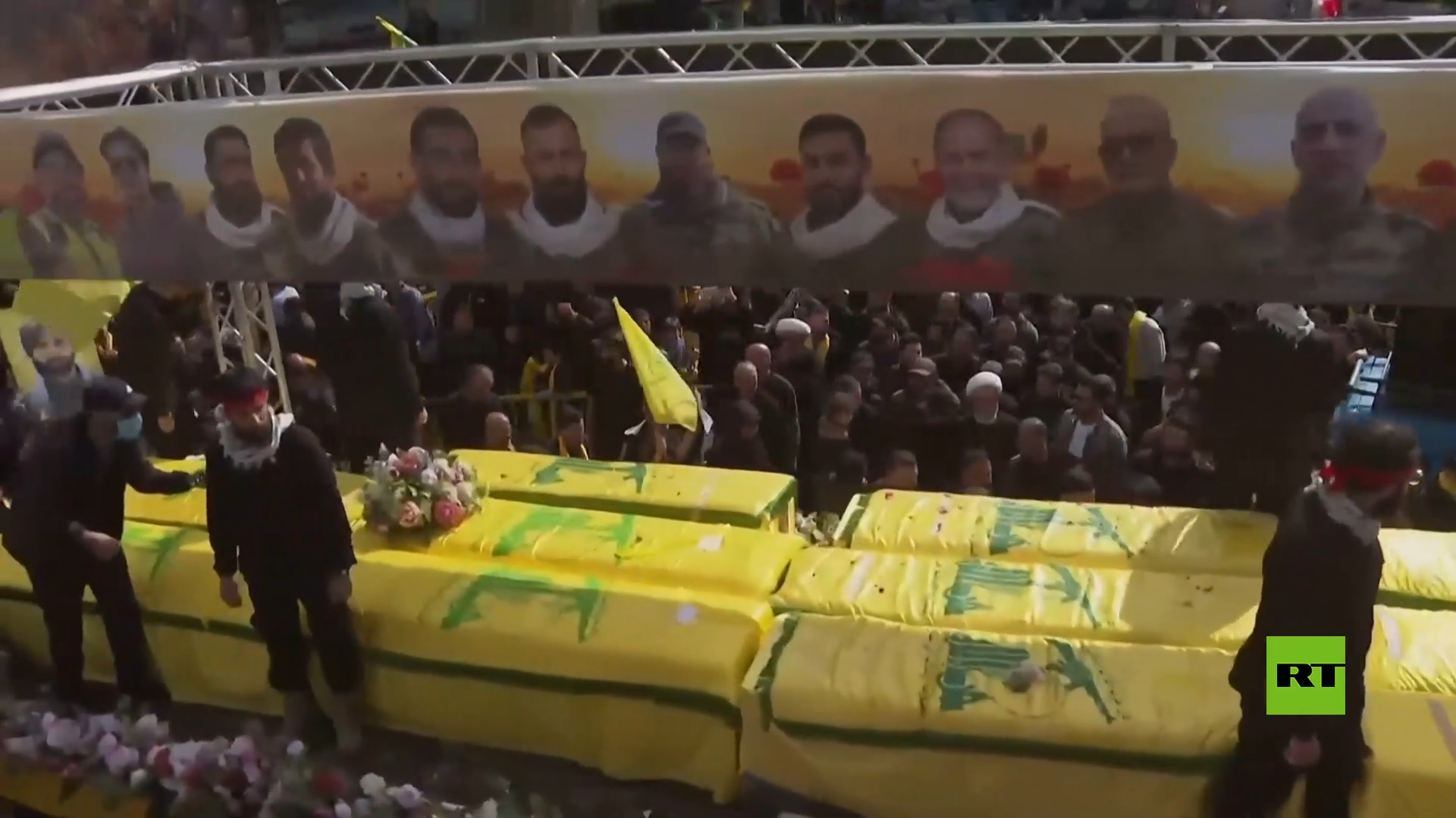 تشييع جثامين مقاتلي حزب الله في جنوب لبنان