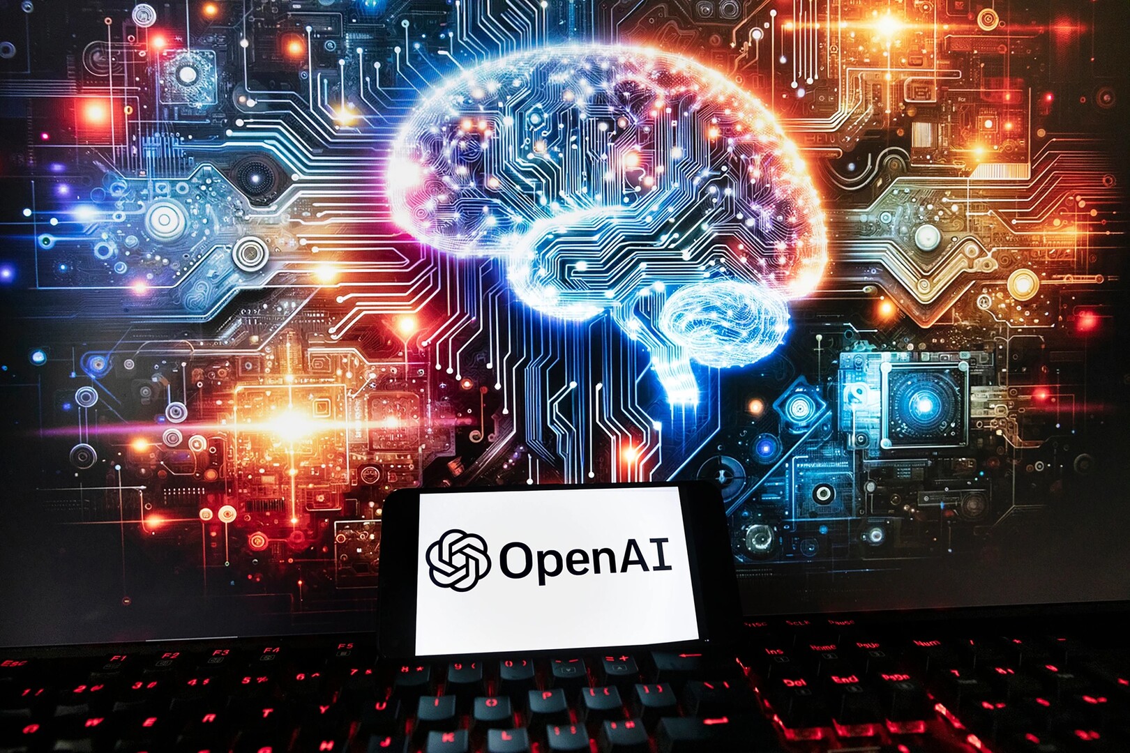 شركة "Open AI" تطلع السلطات الفيدرالية و"تحالف العيون الخمس" على منتجها السيبراني الجديد