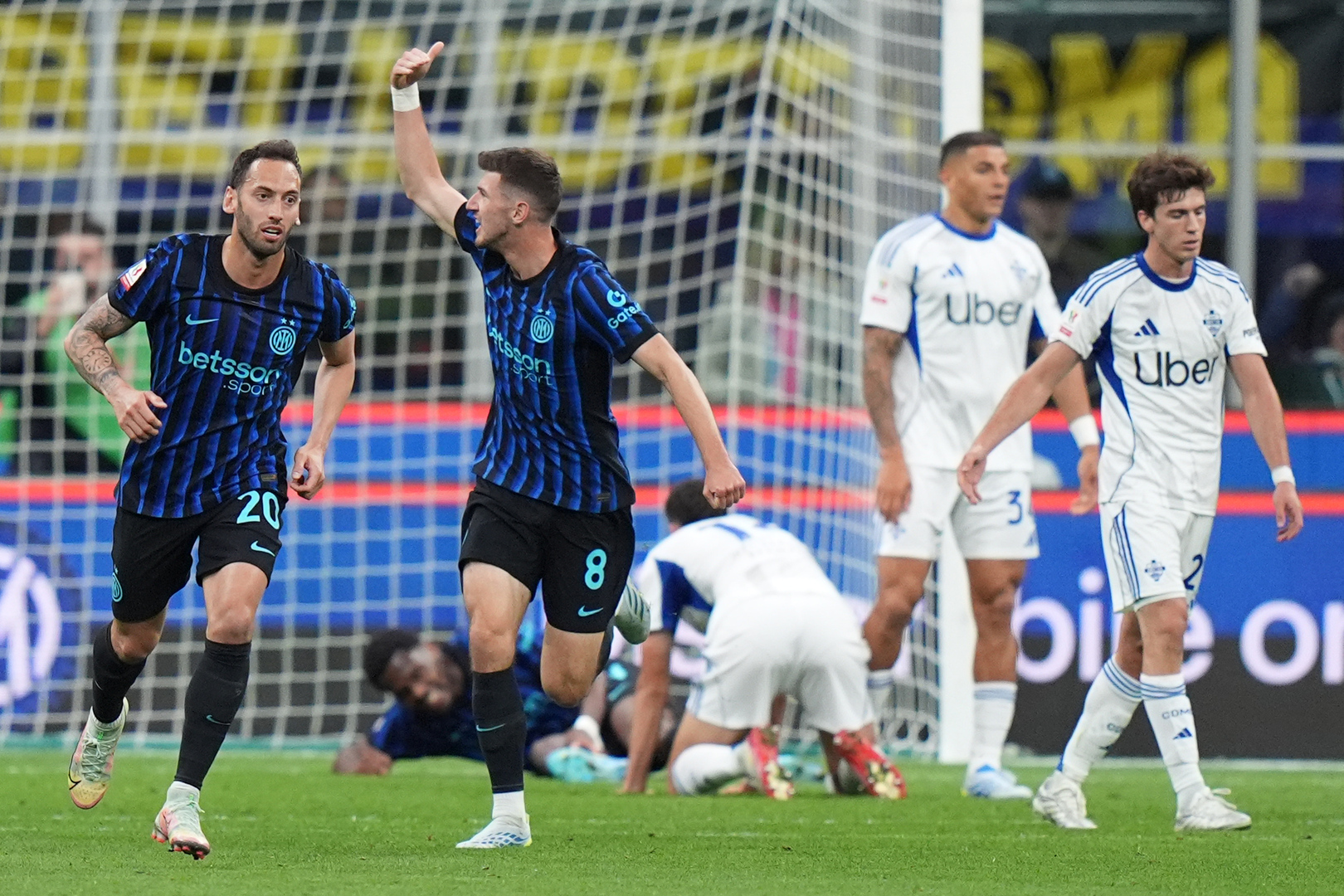 سيناريو ناري في إيطاليا.. إنتر ميلان على أعتاب اللقب 21