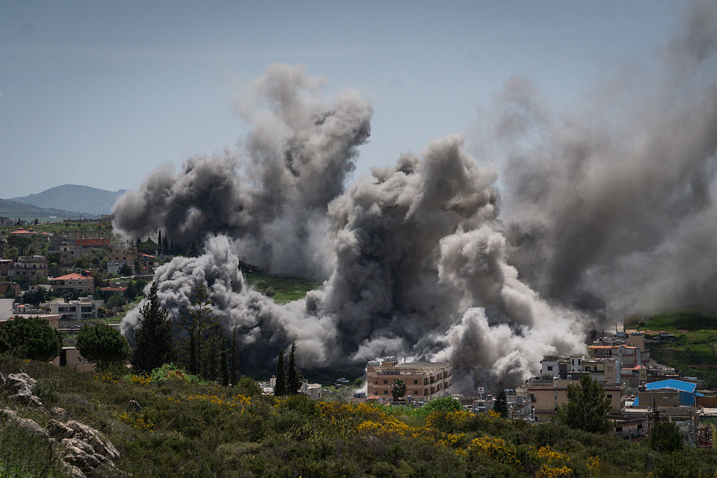 جنوب لبنان يتعرض لموجة جديدة من الغارات والقصف الإسرائيلي
