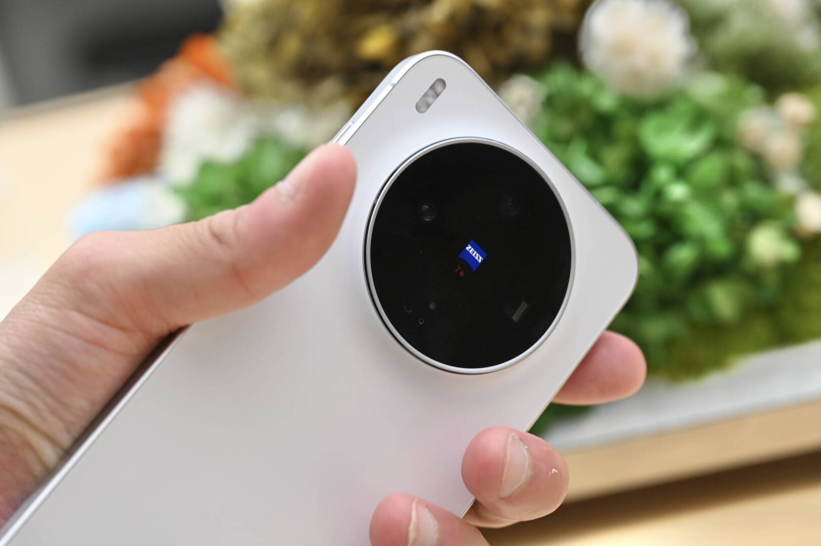 منافس جديد من vivo في عالم هواتف أندرويد