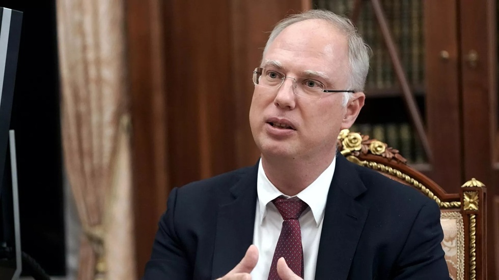 دميترييف: الاتحاد الأوروبي يقلل من شأن المخاطر ولحظة تصحيح قاسية تنتظره في يوليو-أغسطس