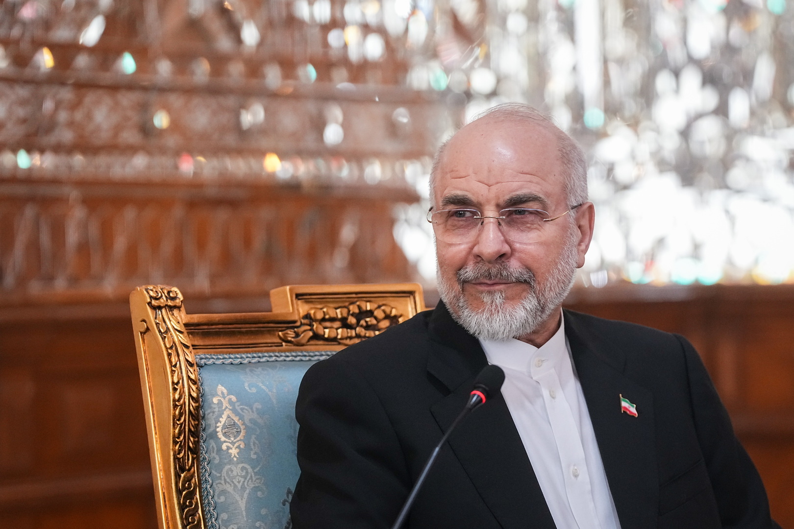 قاليباف يوجه رسالة إلى الشعب الإيراني ويكشف "هزائم العدو الست"