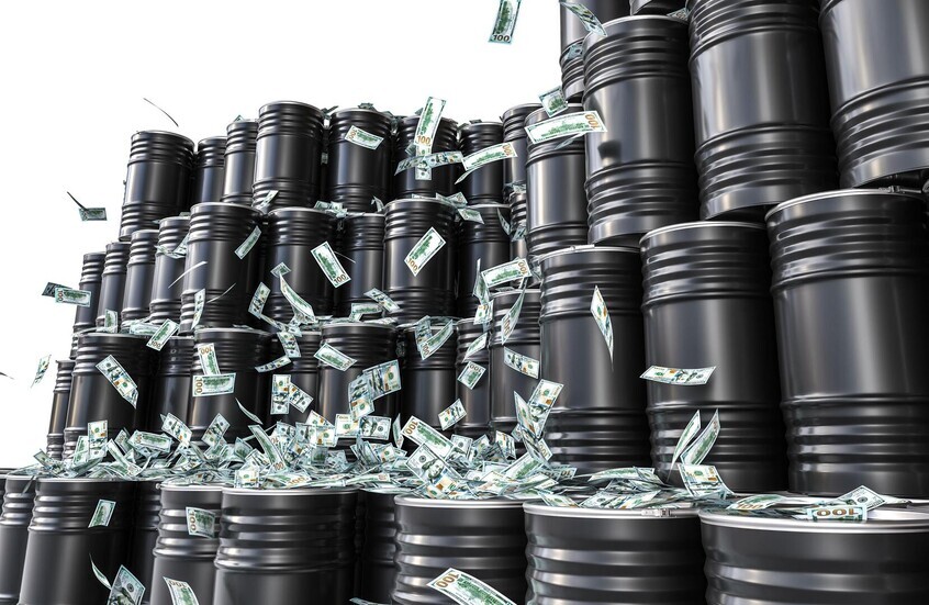 أسعار النفط ترتفع مع تعثر مفاوضات إيران وواشنطن وتدفع لتحالف بحري في مضيق هرمز