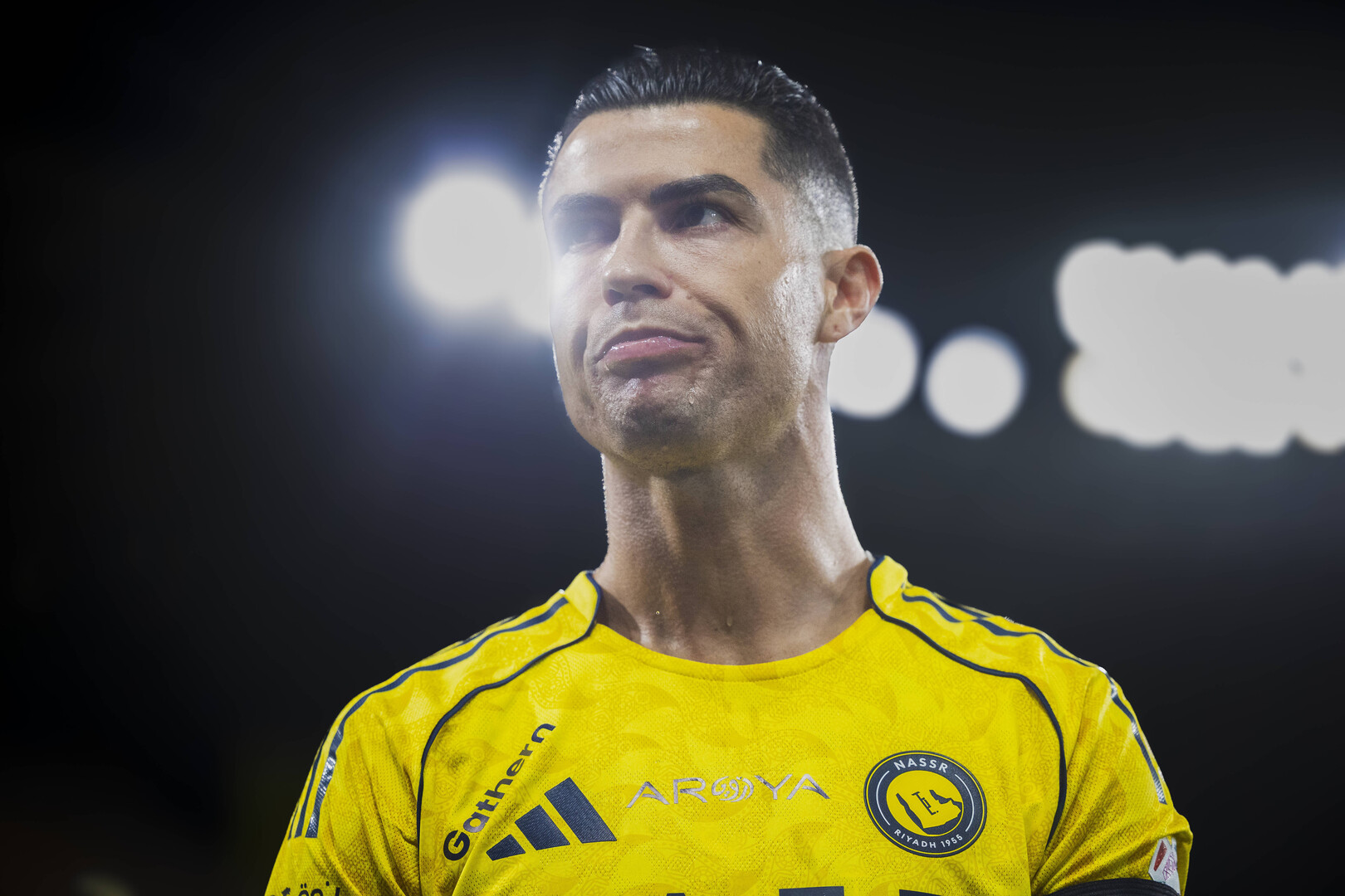 رونالدو يفتح النار على بعض لاعبي الدوري السعودي ويعد بكشف التفاصيل (فيديو)