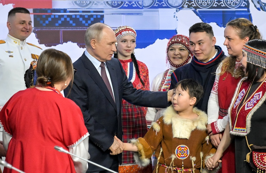 بوتين: تنوع روسيا هو مصدر قواها وطابعها الكلي