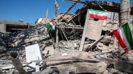 القيادة المركزية الأمريكية: قواتنا لا تزال بالشرق الأوسط في حالة يقظة وعلى أهبة الاستعداد (فيديو)